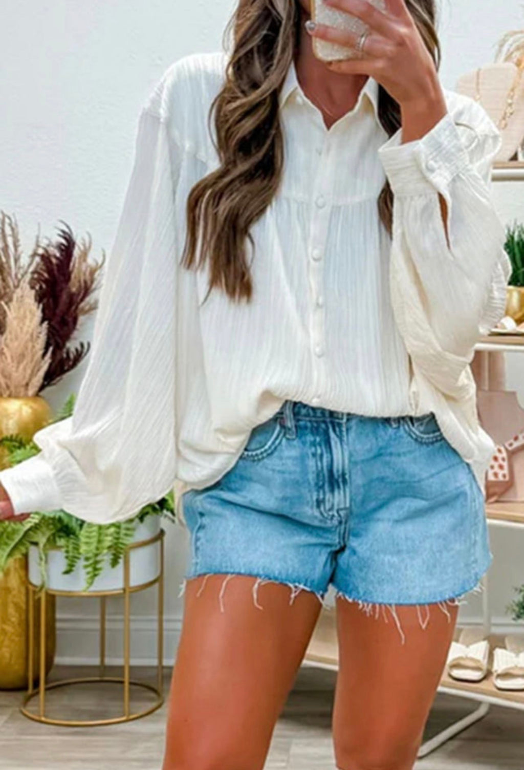 White Crinkle Lantern Sleeve Shirt