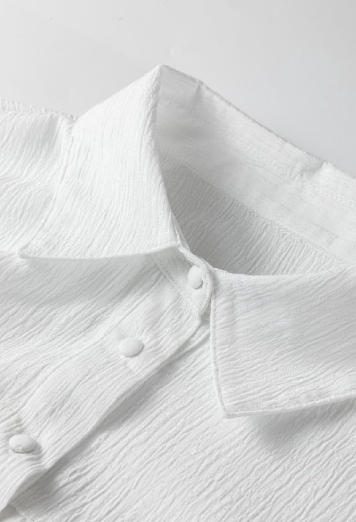 White Crinkle Lantern Sleeve Shirt