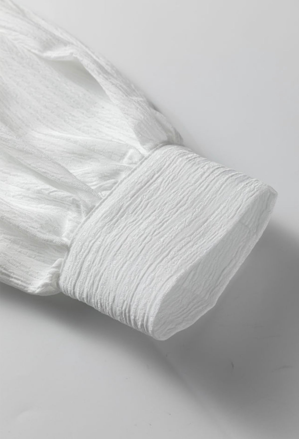 White Crinkle Lantern Sleeve Shirt